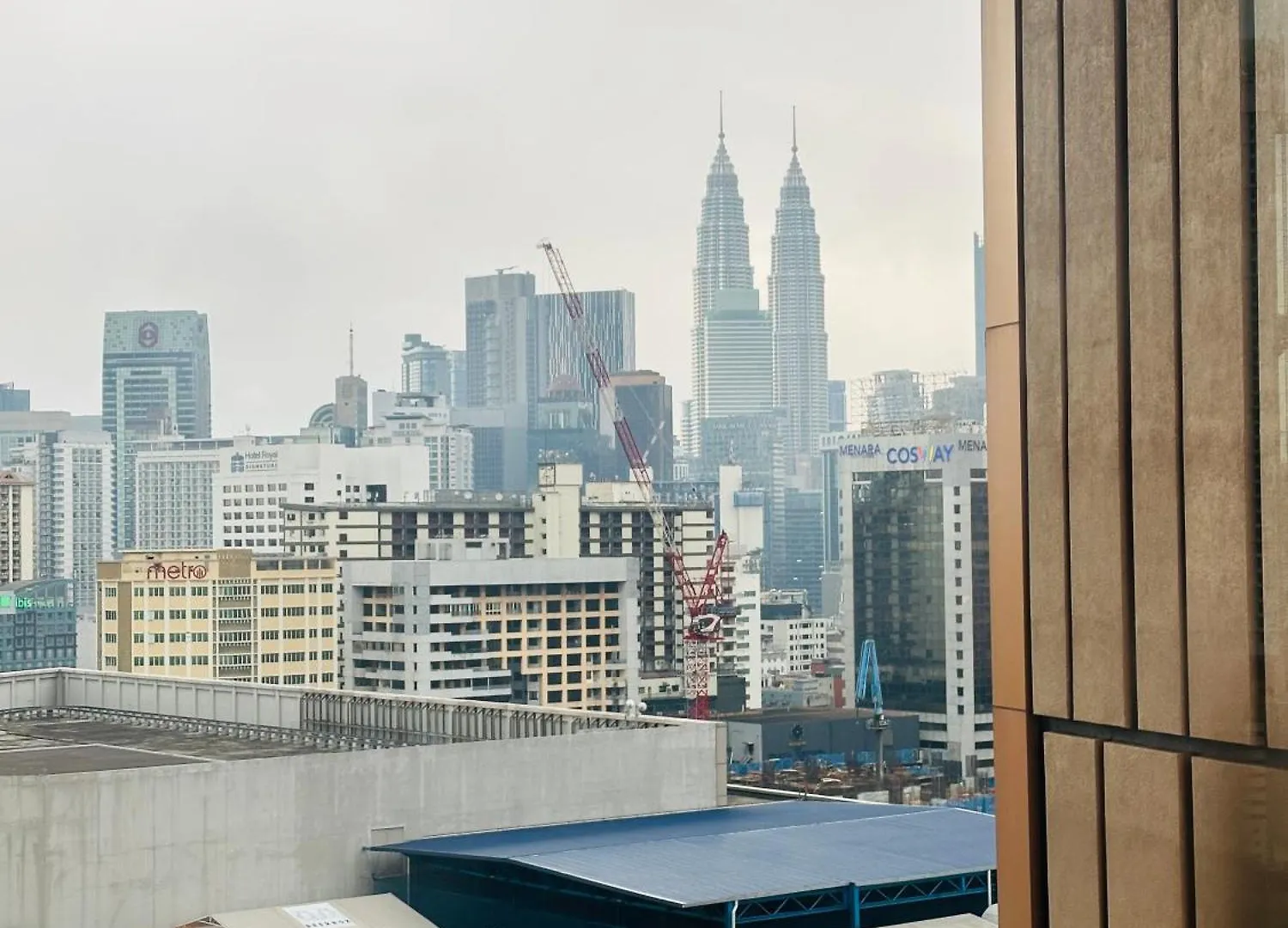 Smart Home 10B At Lucentia Residence Bbcc Lalaport Kuala Lumpur Apartment