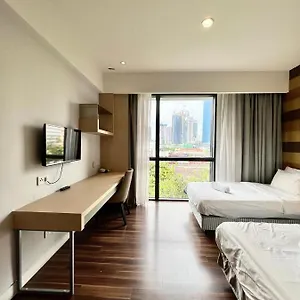  Appartement D'majestic By Lush Living